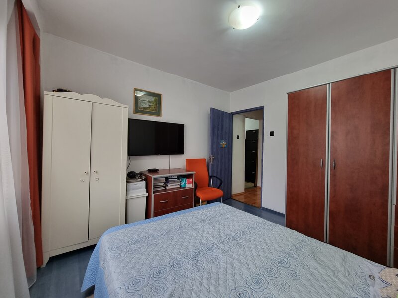 Sebastian Liberty Jumbo 1986 apartament etaj 3 str secundara 5 min Unirii